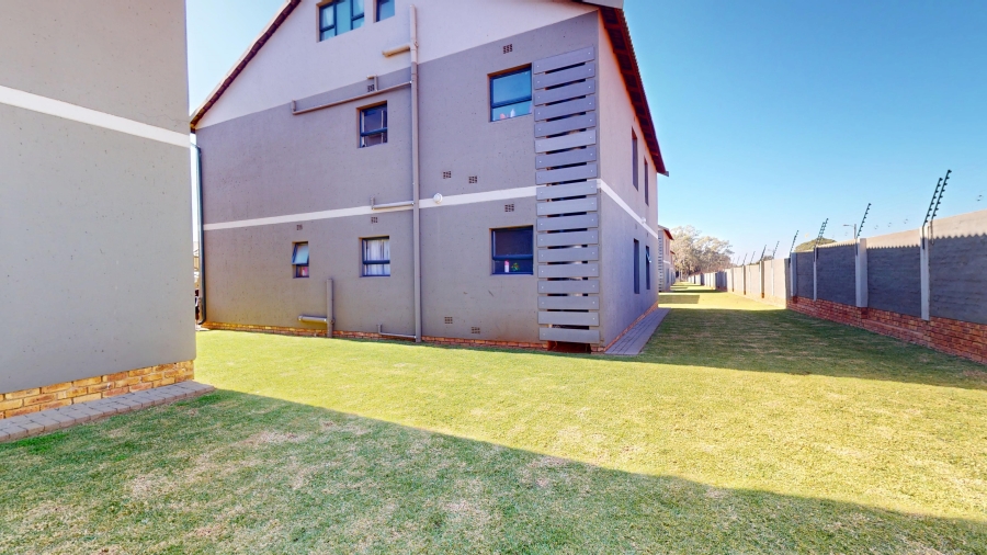 3 Bedroom Property for Sale in Norton Park Gauteng