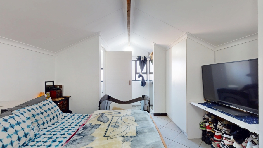 3 Bedroom Property for Sale in Norton Park Gauteng