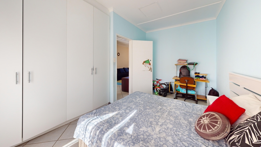3 Bedroom Property for Sale in Norton Park Gauteng