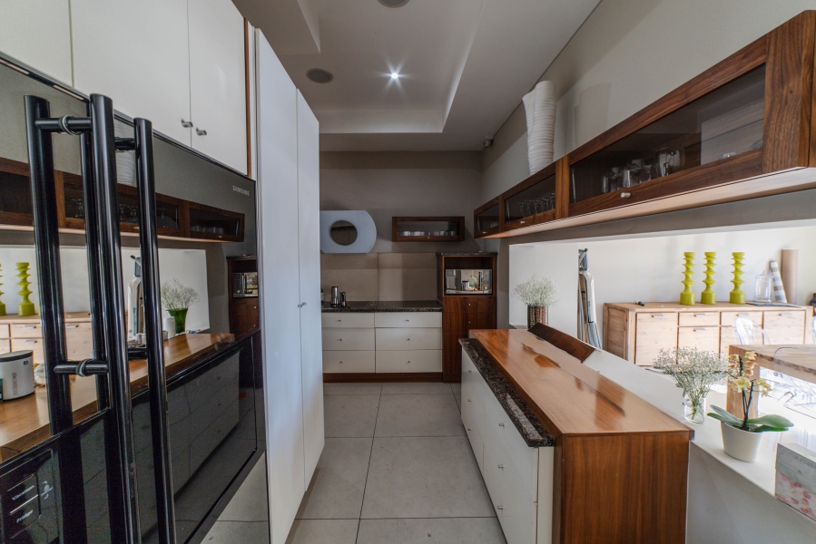 To Let 3 Bedroom Property for Rent in Waterkloof Gauteng