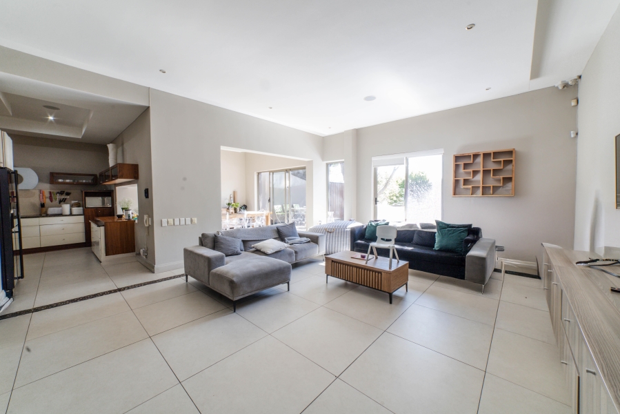 To Let 3 Bedroom Property for Rent in Waterkloof Gauteng