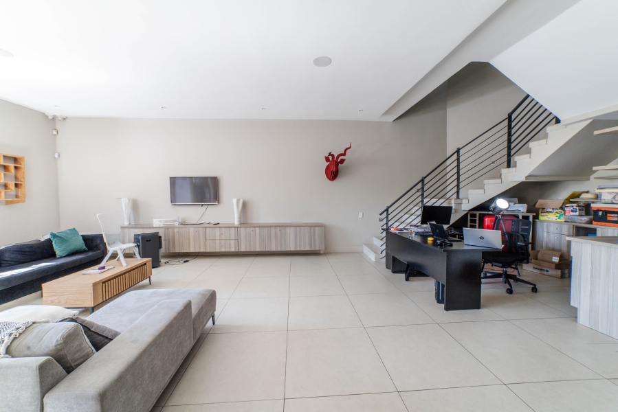 To Let 3 Bedroom Property for Rent in Waterkloof Gauteng
