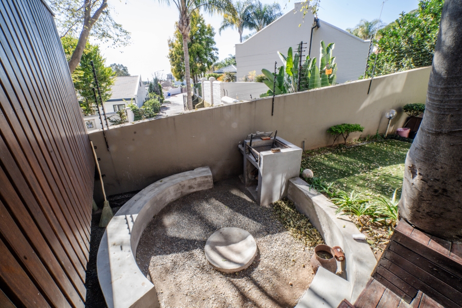 To Let 3 Bedroom Property for Rent in Waterkloof Gauteng