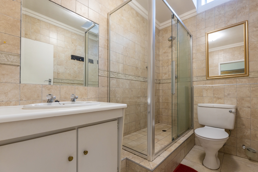 3 Bedroom Property for Sale in Fourways Gardens Gauteng