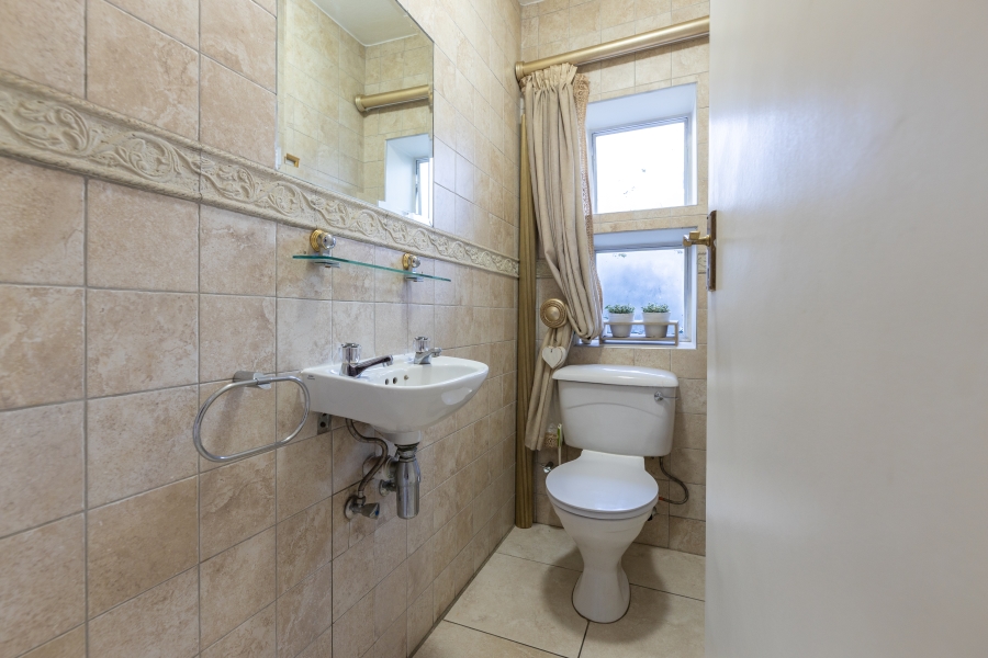 3 Bedroom Property for Sale in Fourways Gardens Gauteng