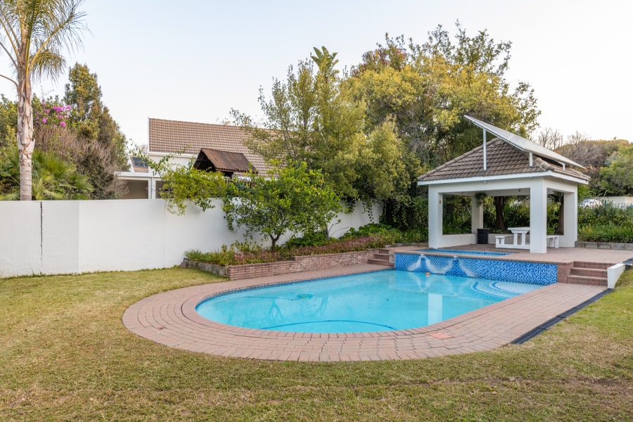 3 Bedroom Property for Sale in Fourways Gardens Gauteng