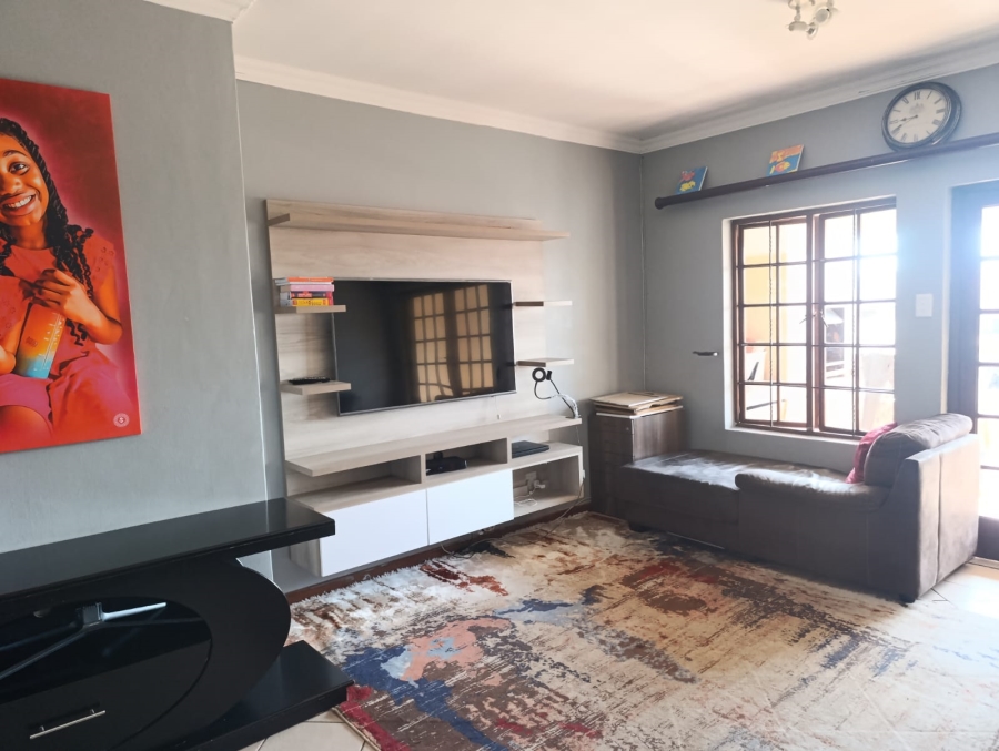 To Let 2 Bedroom Property for Rent in Heatherview Gauteng