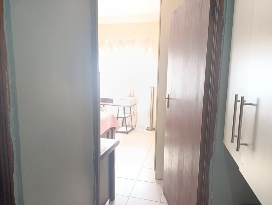 To Let 2 Bedroom Property for Rent in Heatherview Gauteng