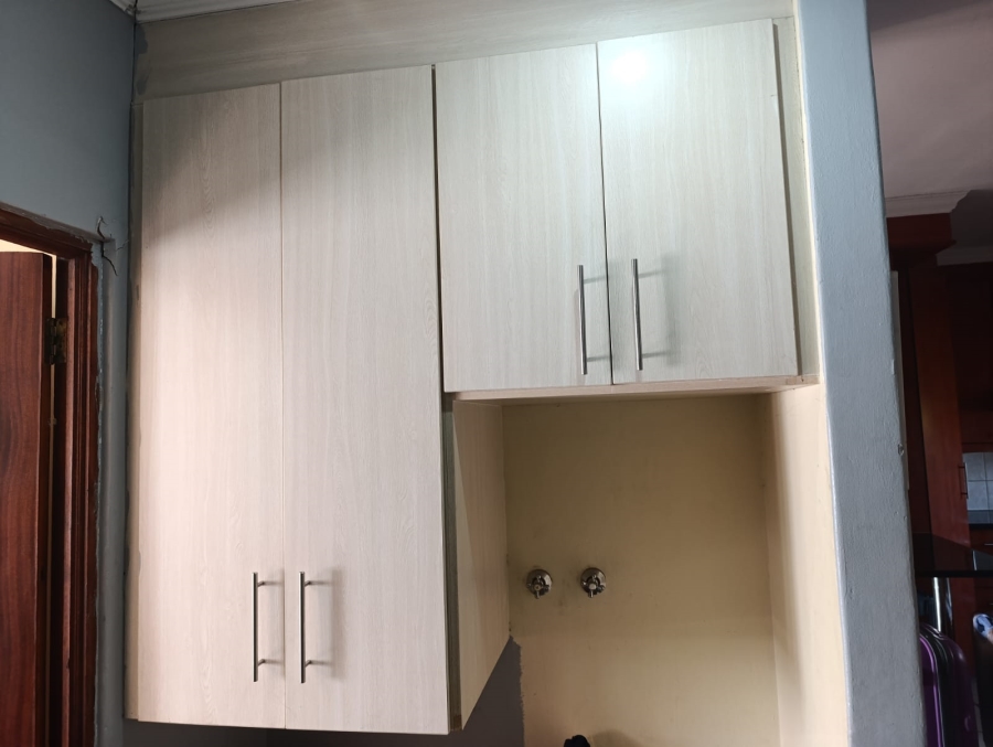 To Let 2 Bedroom Property for Rent in Heatherview Gauteng