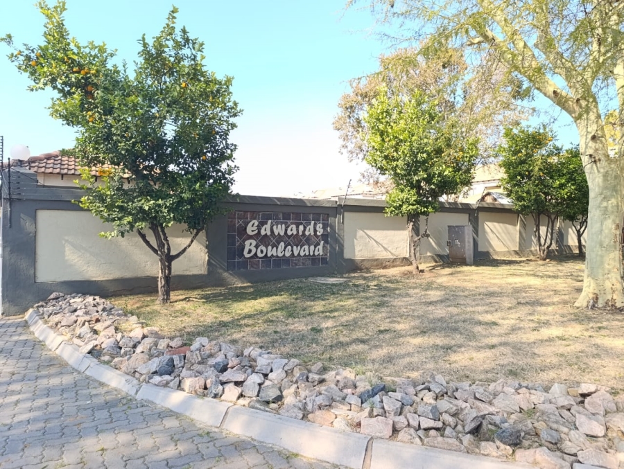 To Let 2 Bedroom Property for Rent in Heatherview Gauteng