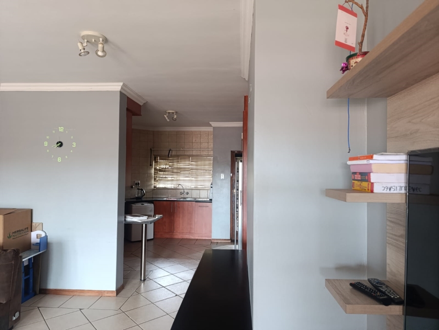 2 Bedroom Property for Sale in Heatherview Gauteng