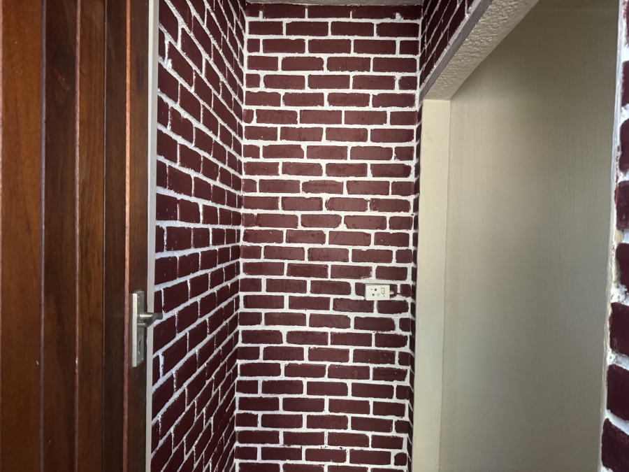 To Let 3 Bedroom Property for Rent in Sandown Gauteng