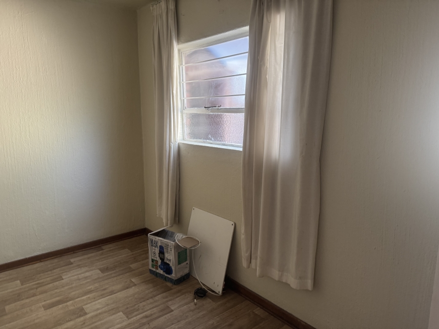 To Let 3 Bedroom Property for Rent in Sandown Gauteng