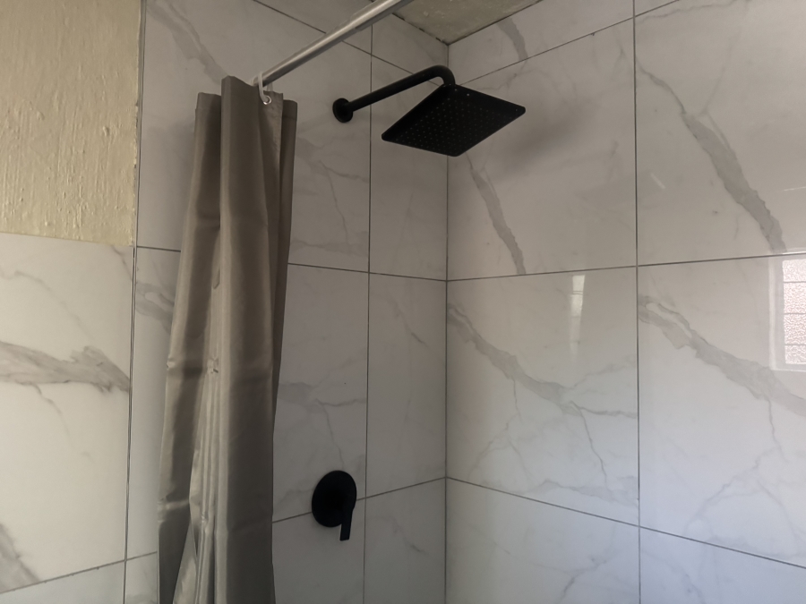 To Let 3 Bedroom Property for Rent in Sandown Gauteng