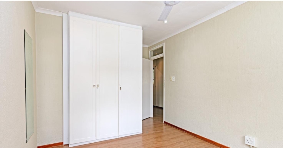 To Let 3 Bedroom Property for Rent in Sandown Gauteng