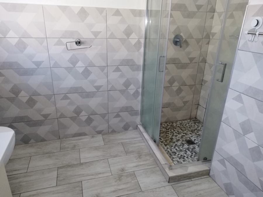 To Let 4 Bedroom Property for Rent in Birchleigh North Gauteng