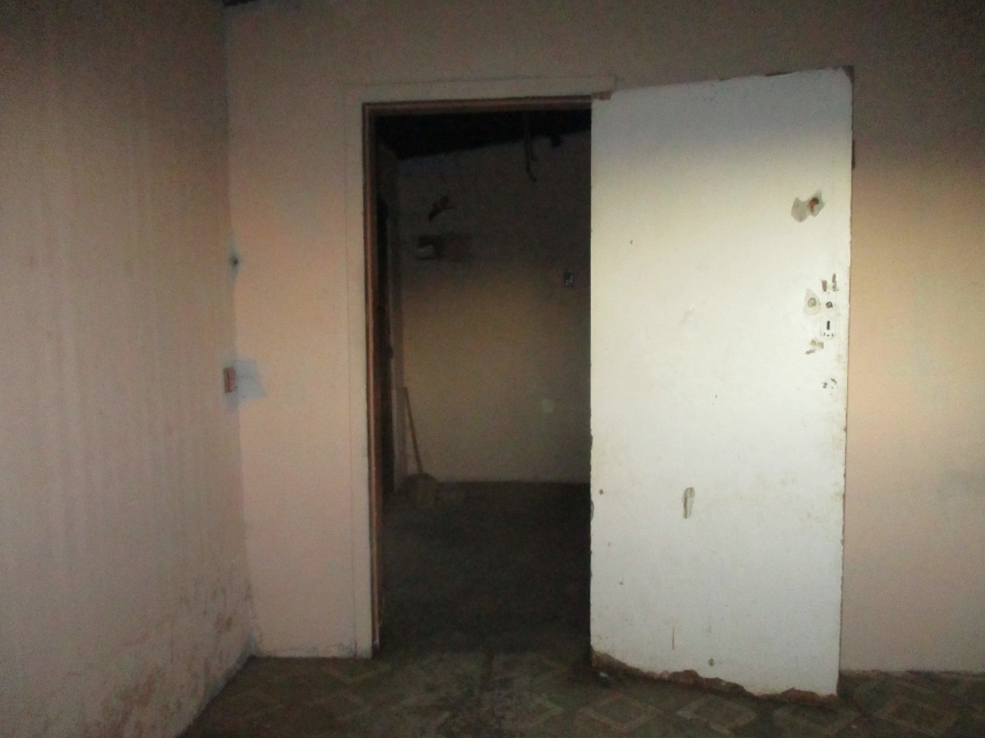 1 Bedroom Property for Sale in Tshepisong Gauteng