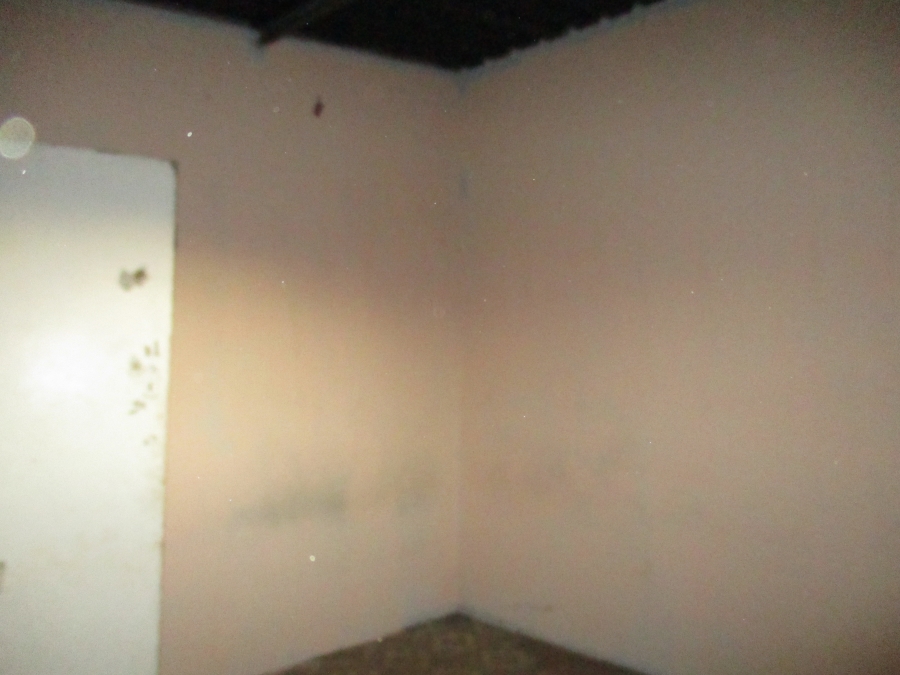 1 Bedroom Property for Sale in Tshepisong Gauteng