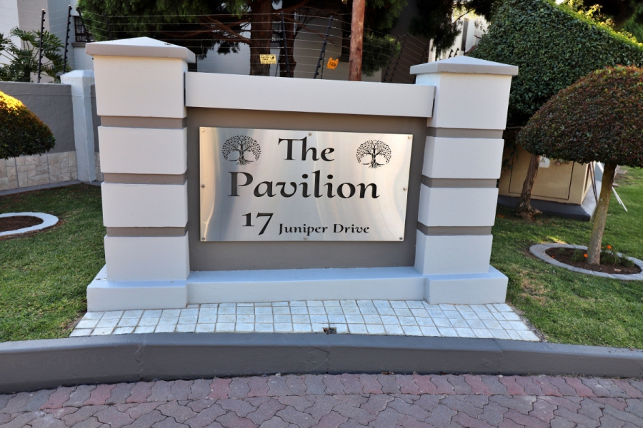 1 Bedroom Property for Sale in Dowerglen Ext 4 Gauteng