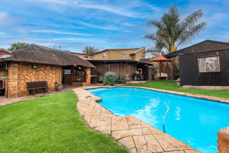 3 Bedroom Property for Sale in Elandspark Gauteng
