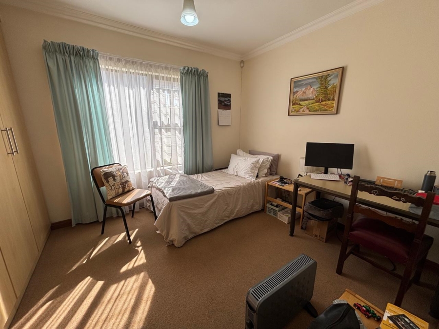 3 Bedroom Property for Sale in Greenstone Hill Gauteng