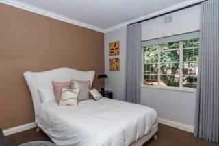 1 Bedroom Property for Sale in Lakeside Gauteng