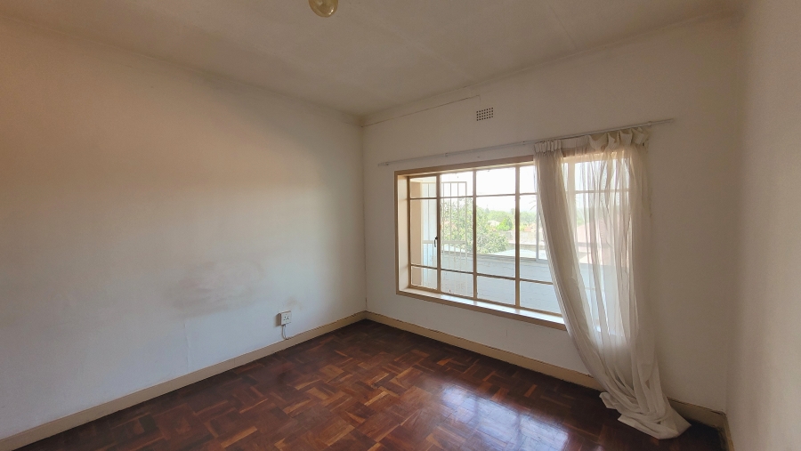 To Let 1 Bedroom Property for Rent in Roseacre Gauteng