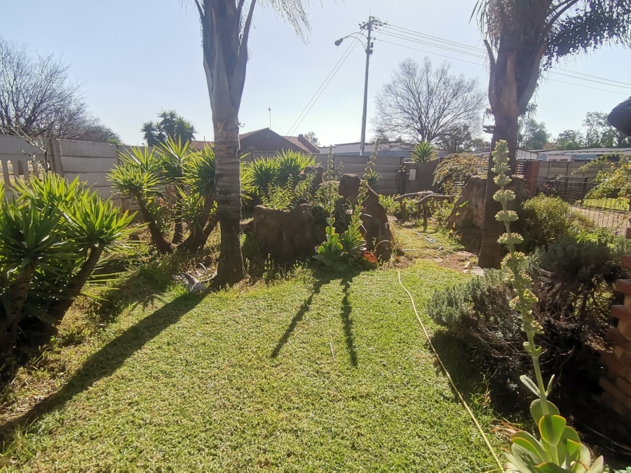 5 Bedroom Property for Sale in Modder East Gauteng