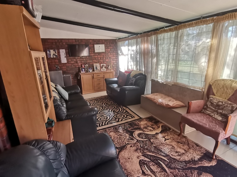5 Bedroom Property for Sale in Modder East Gauteng