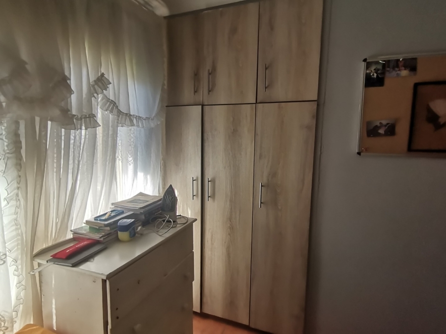 5 Bedroom Property for Sale in Modder East Gauteng