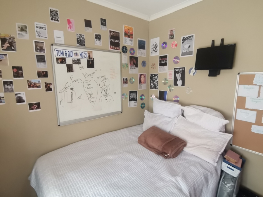 5 Bedroom Property for Sale in Modder East Gauteng