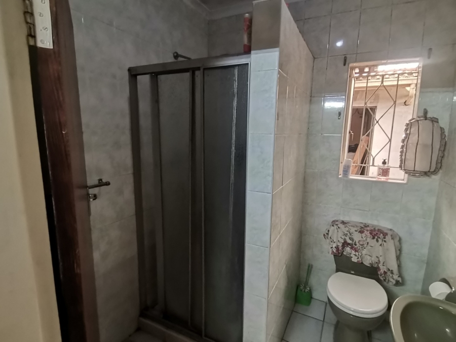 5 Bedroom Property for Sale in Modder East Gauteng