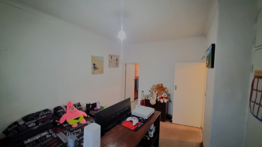 2 Bedroom Property for Sale in Albemarle Gauteng