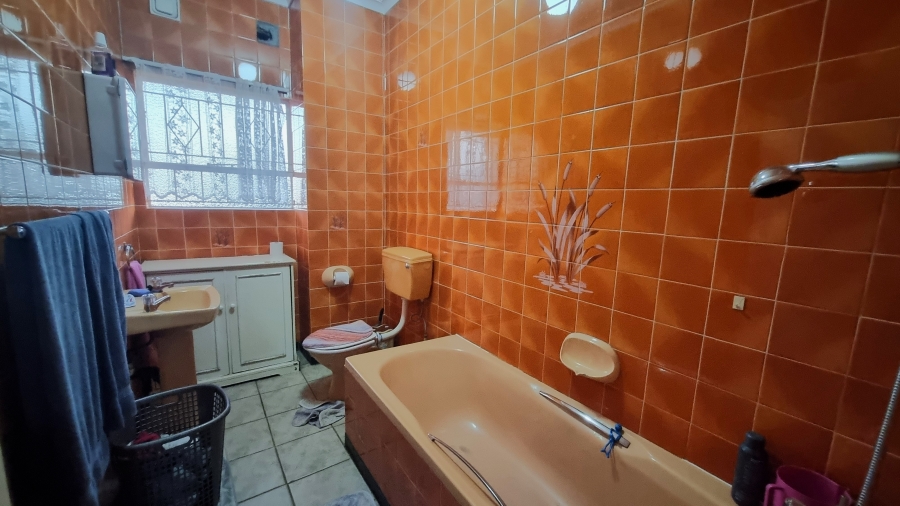 2 Bedroom Property for Sale in Albemarle Gauteng