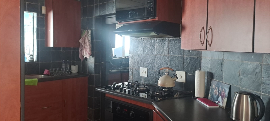 3 Bedroom Property for Sale in Elandsfontein Gauteng