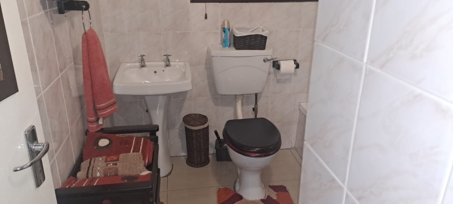 3 Bedroom Property for Sale in Elandsfontein Gauteng