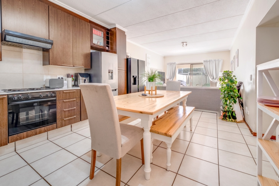 To Let 3 Bedroom Property for Rent in Craigavon Gauteng