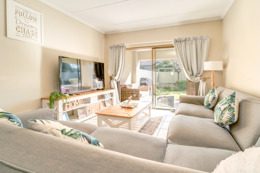 To Let 3 Bedroom Property for Rent in Craigavon Gauteng