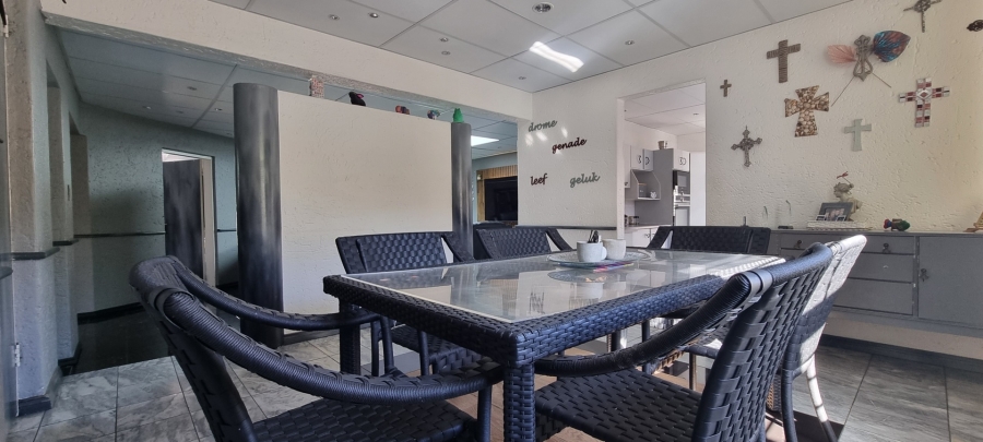 4 Bedroom Property for Sale in Sunward Park Gauteng