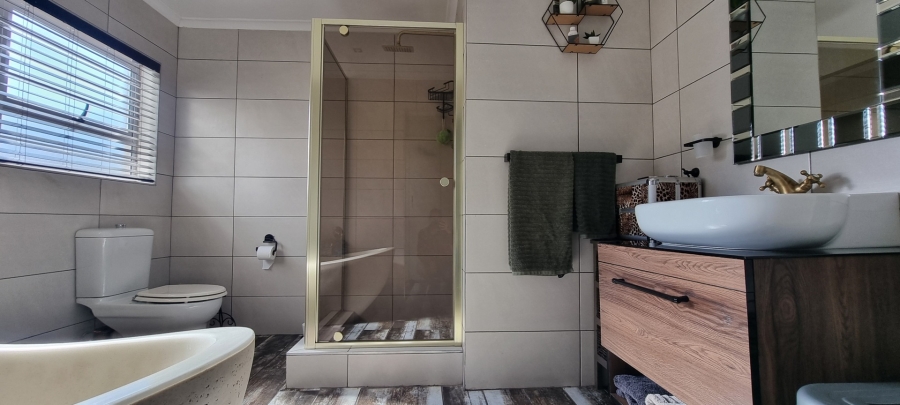 4 Bedroom Property for Sale in Sunward Park Gauteng