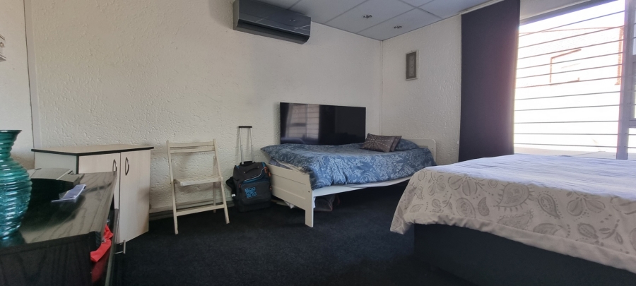 4 Bedroom Property for Sale in Sunward Park Gauteng