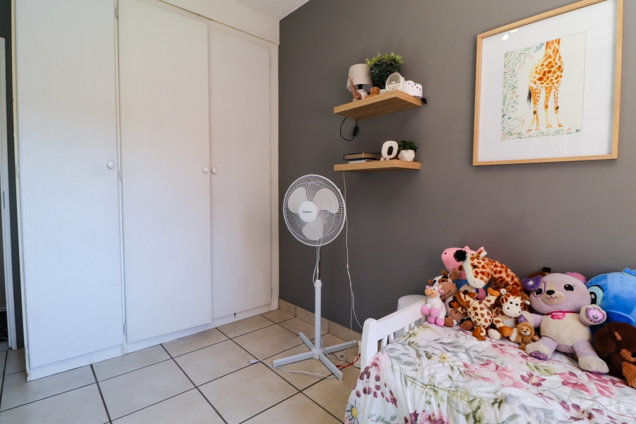 2 Bedroom Property for Sale in Die Hoewes Gauteng