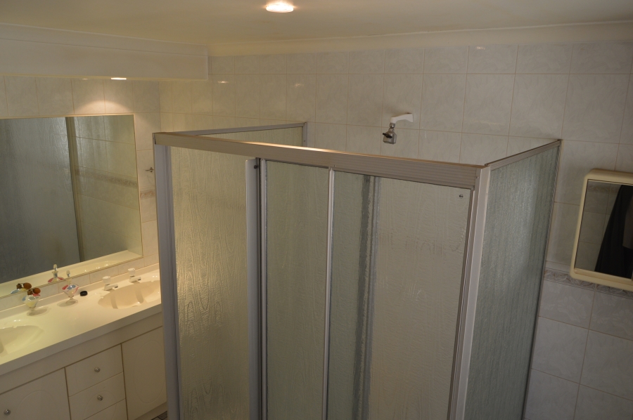 To Let 3 Bedroom Property for Rent in Florida Park Gauteng