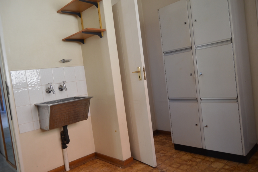 To Let 3 Bedroom Property for Rent in Florida Park Gauteng