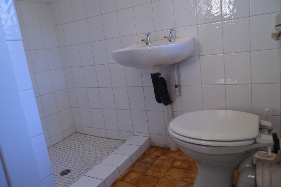 To Let 3 Bedroom Property for Rent in Florida Park Gauteng
