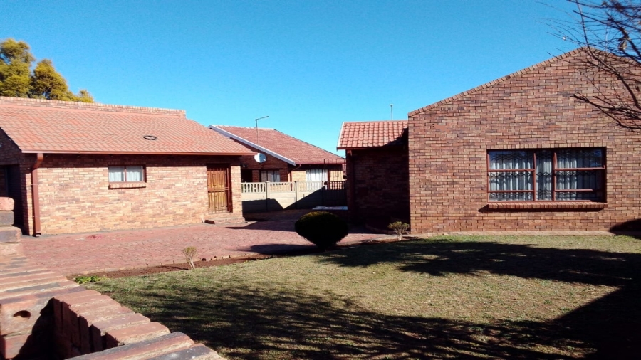 3 Bedroom Property for Sale in Sebokeng Zone 10 Gauteng