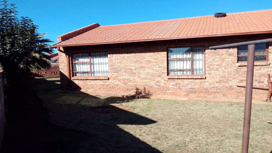 3 Bedroom Property for Sale in Sebokeng Zone 10 Gauteng