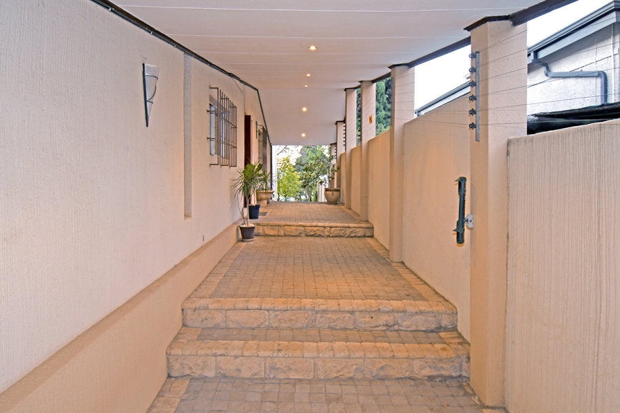 4 Bedroom Property for Sale in Kensington Gauteng