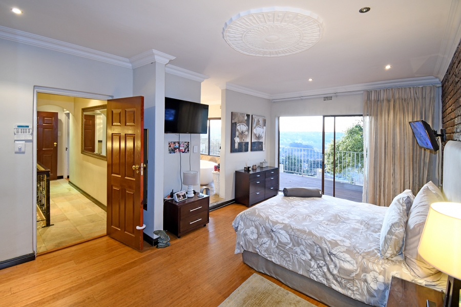 4 Bedroom Property for Sale in Kensington Gauteng