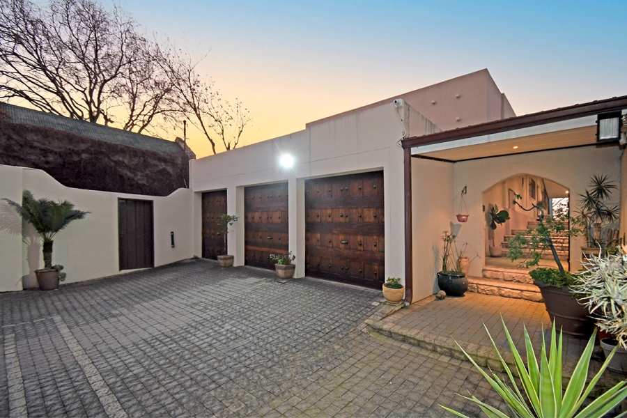 4 Bedroom Property for Sale in Kensington Gauteng